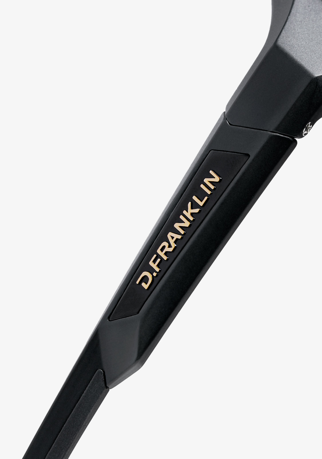 D.Franklin sport sunglasses WIND  
