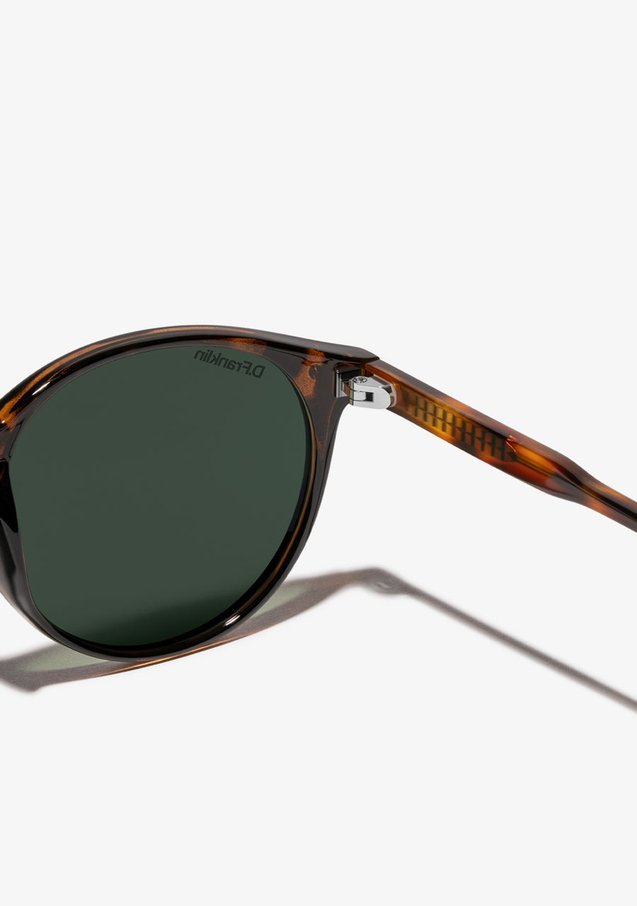 D.Franklin sunglasses retro details 
