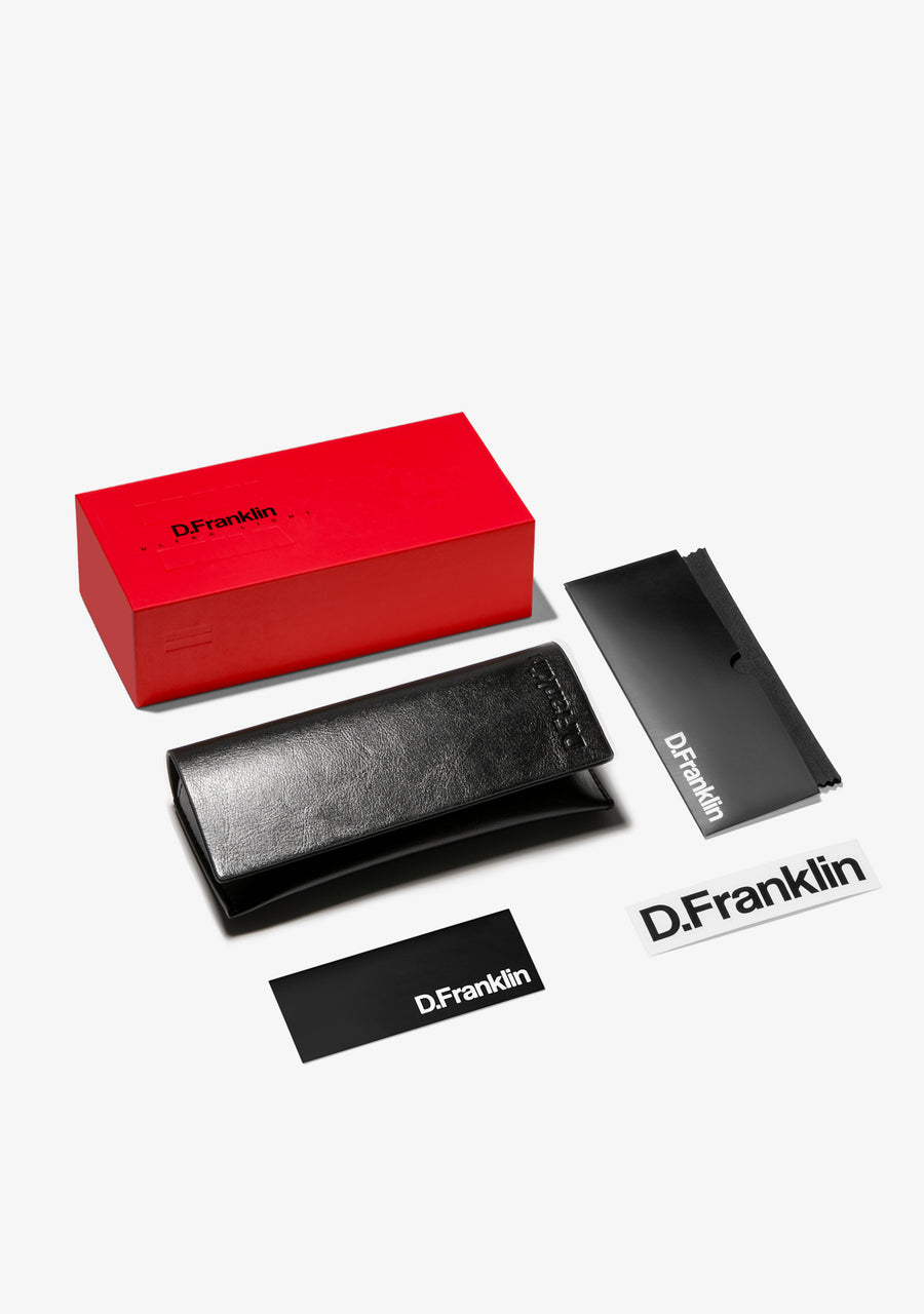 ULTRA LIGHT MAX CAREY / G15
