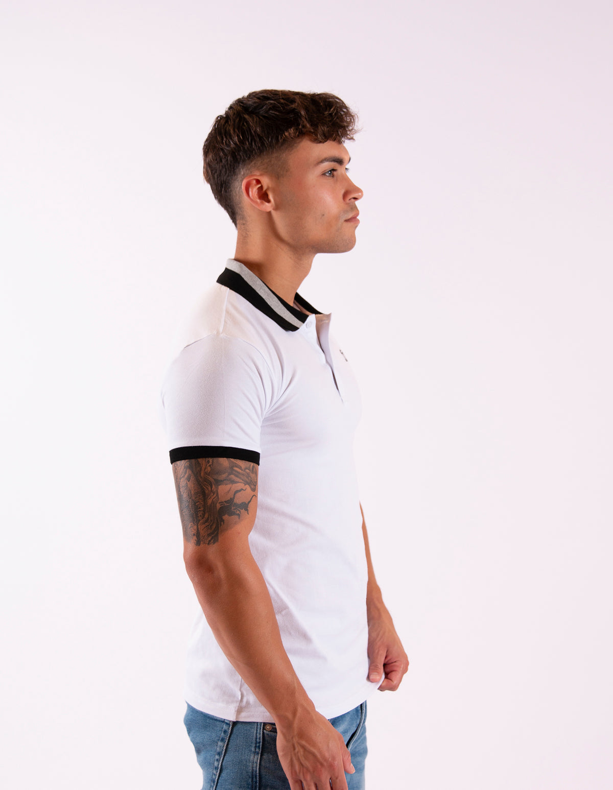 Witte Polo met gestreepte kraag