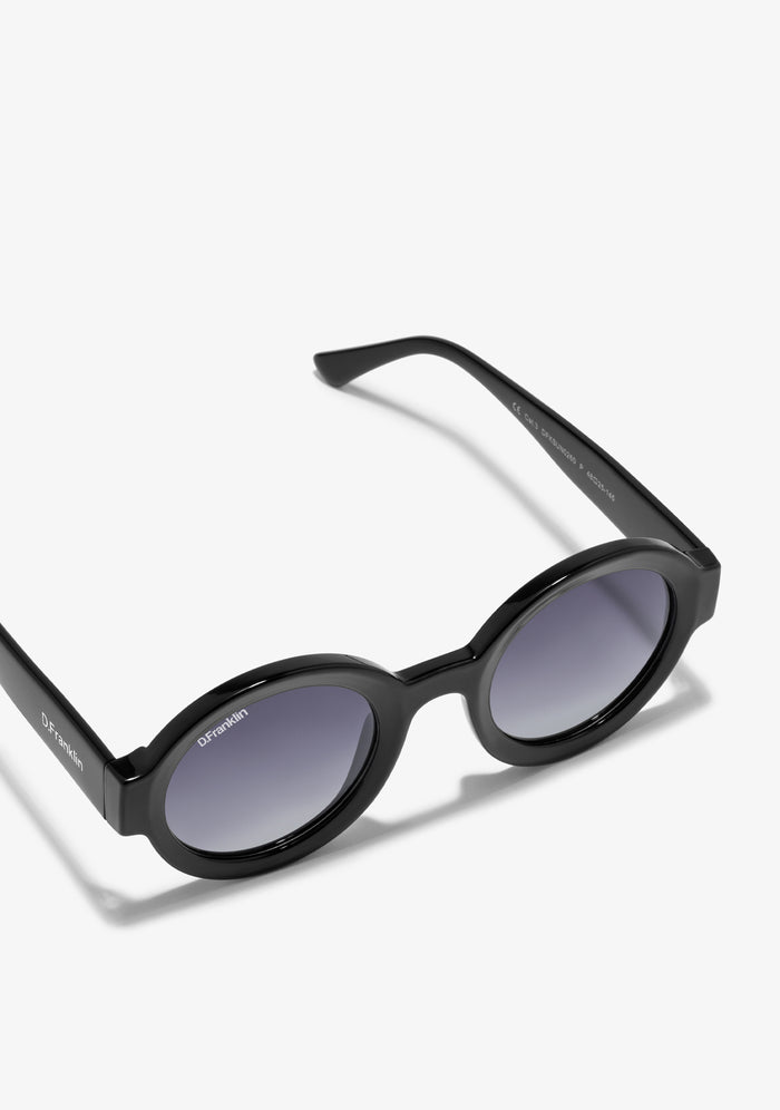 The D.Franklin sunglass 913 collection