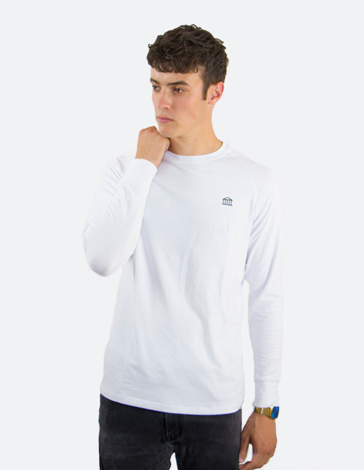 KRIOSWEAR White Sweater